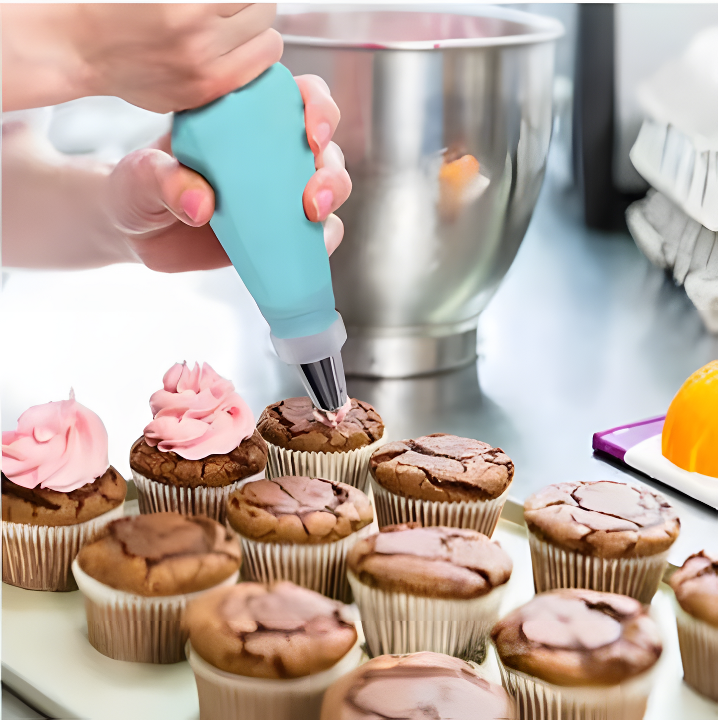 Cake Decorating Kit